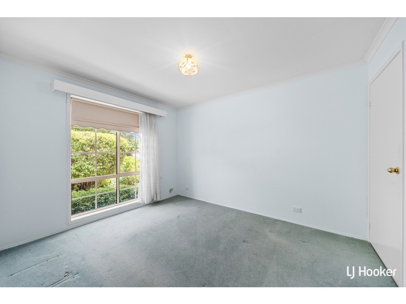 6 Slight Place, Holt ACT 2615