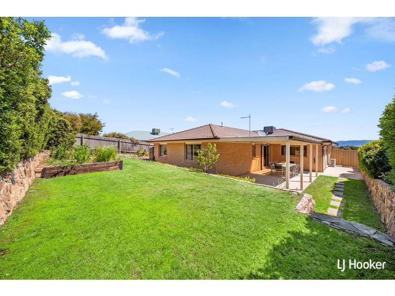 10 Courtneidge Street, Dunlop ACT 2615