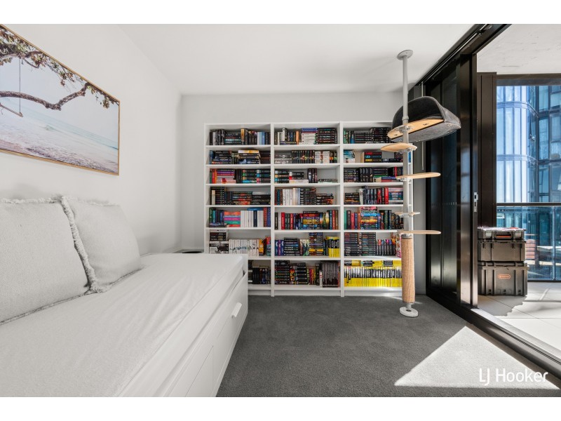 1802/1 Grazier Lane, Belconnen ACT 2617