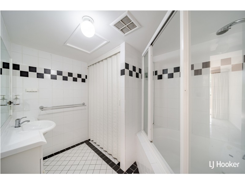 14A/17 Chandler Street, Belconnen ACT 2617