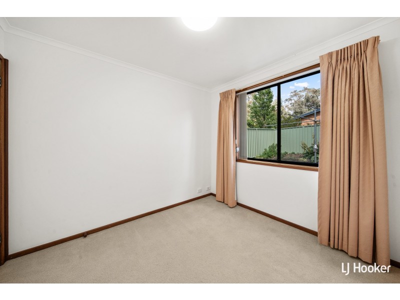 5 Frater Crescent, Lyneham ACT 2602