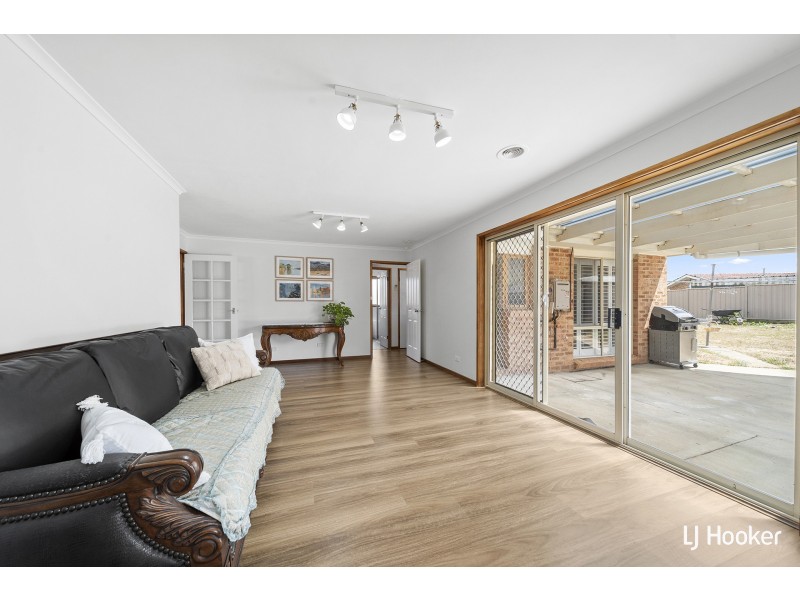 23 Kadina Crescent, Isabella Plains ACT 2905