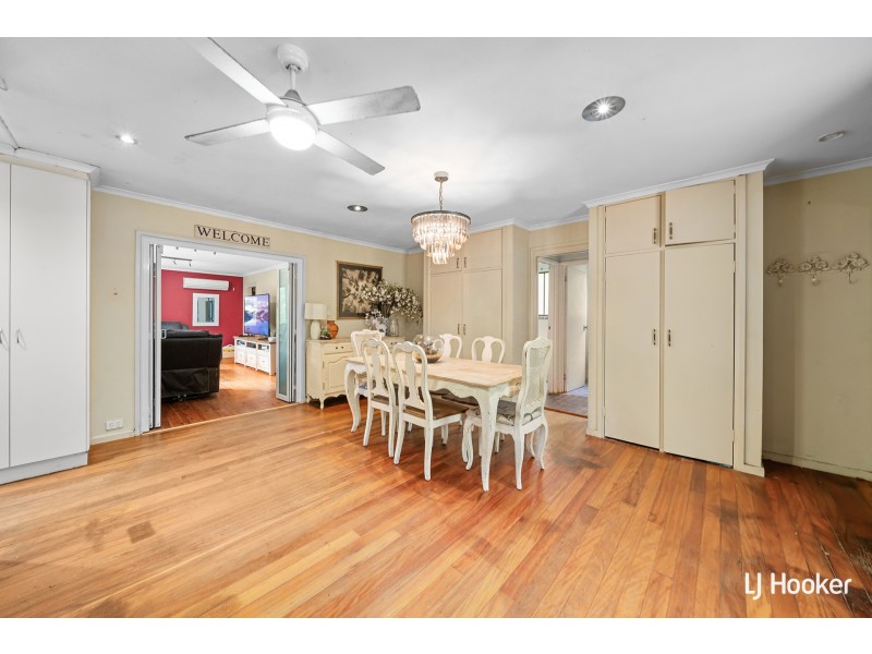59 Stretton Crescent, Latham ACT 2615