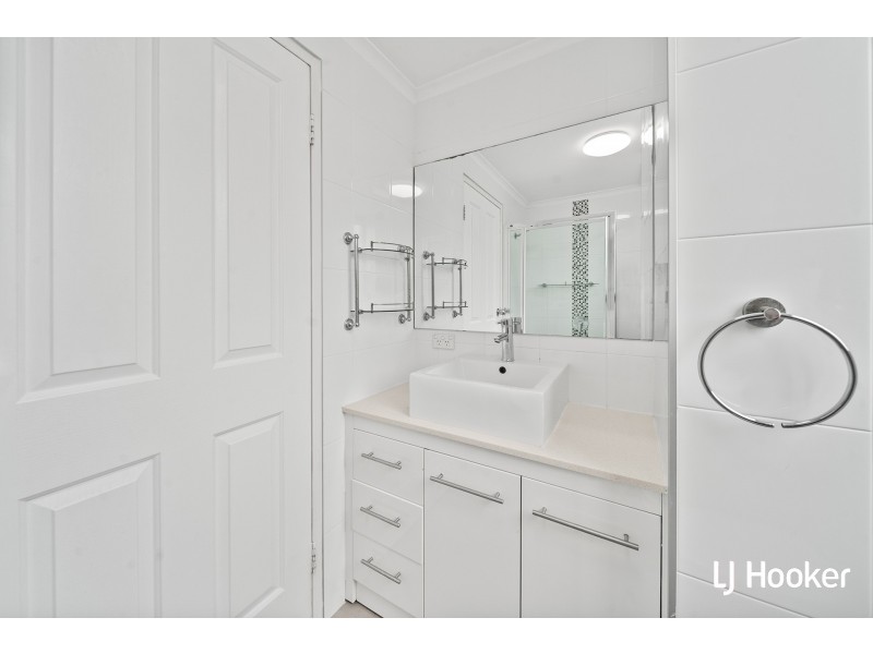 23/28 Springvale Drive, Hawker ACT 2614