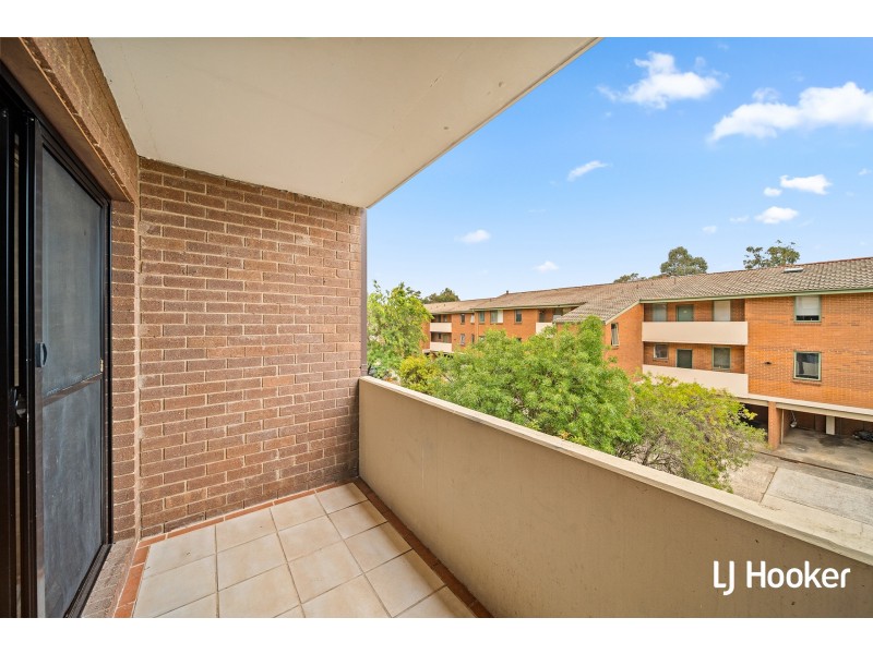 23/28 Springvale Drive, Hawker ACT 2614