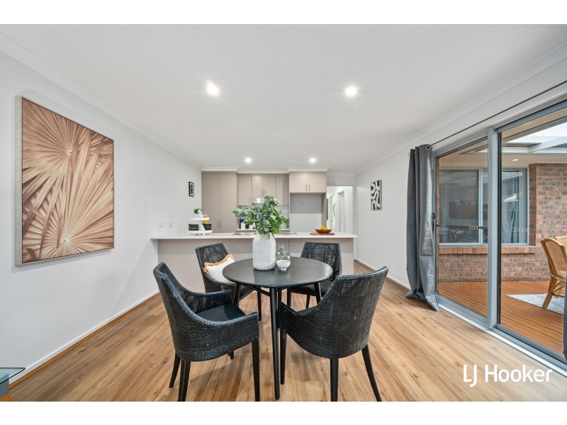 24 Rag Holmes Street, Macgregor ACT 2615