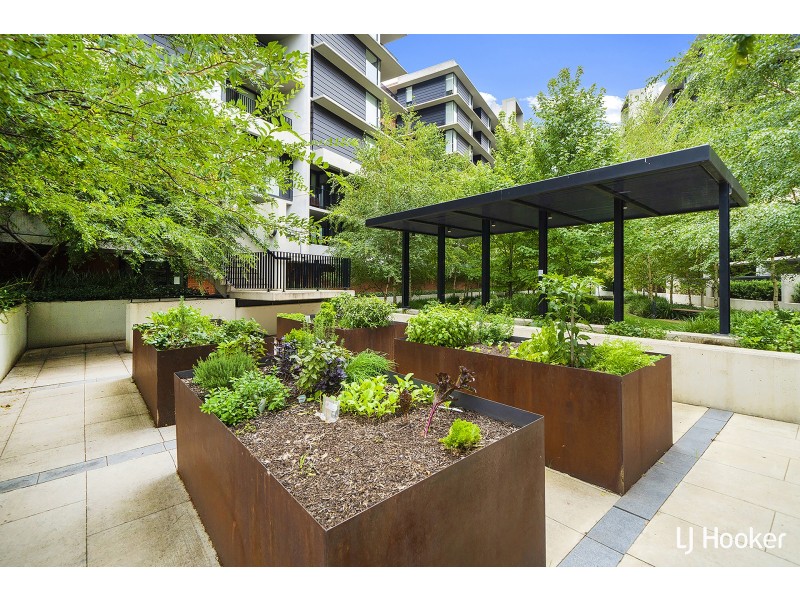 75/99 Eastern Valley Way, Belconnen ACT 2617