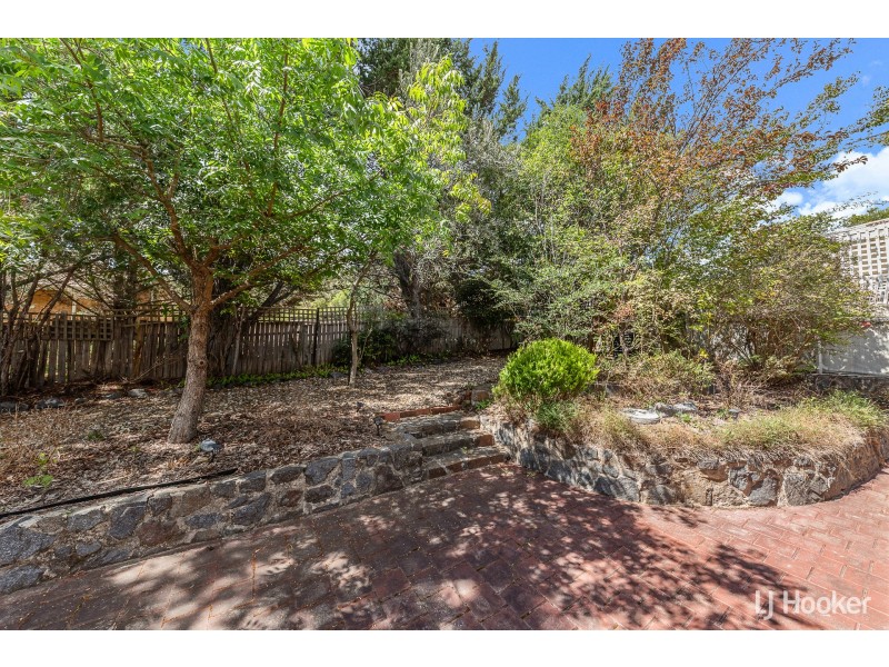 25 Ringrose Crescent, Isaacs ACT 2607