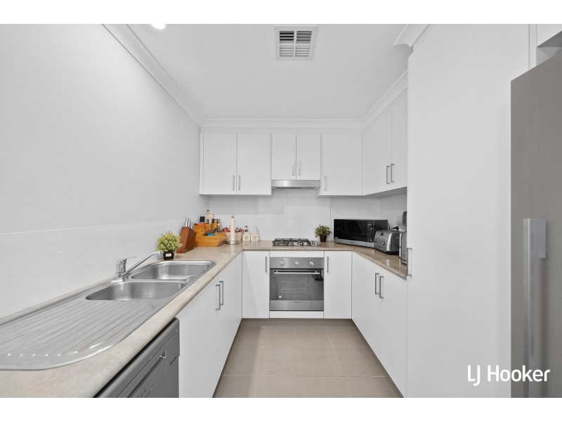 116 Oodgeroo Avenue, Franklin ACT 2913