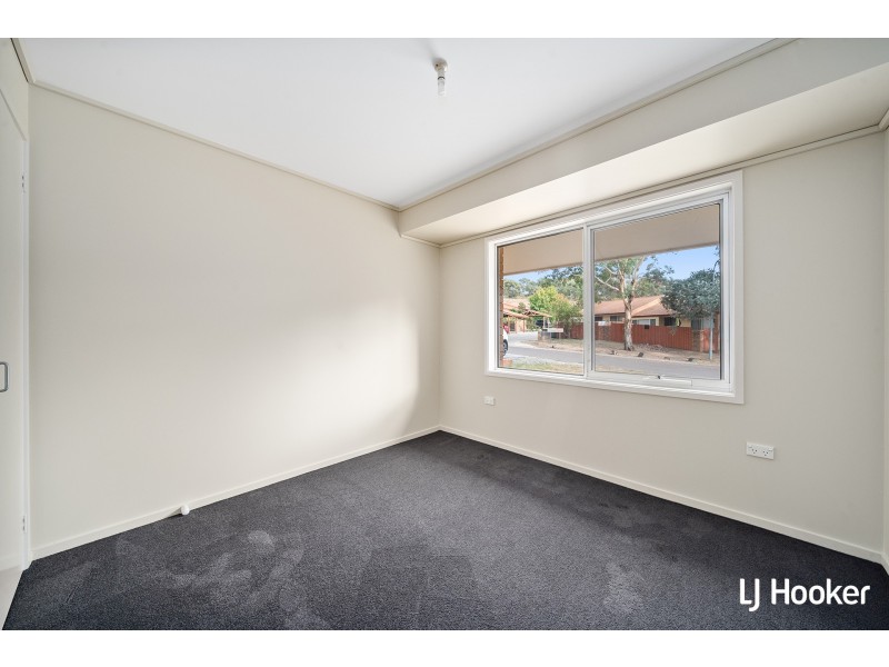 4 Edwell Place, Lyneham ACT 2602