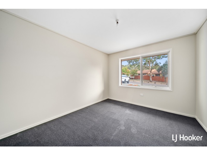 4 Edwell Place, Lyneham ACT 2602