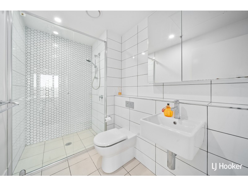 2605/120 Eastern Valley Way, Belconnen ACT 2617