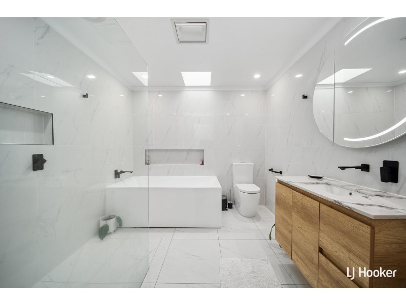 20 Darmody Street, Weetangera ACT 2614