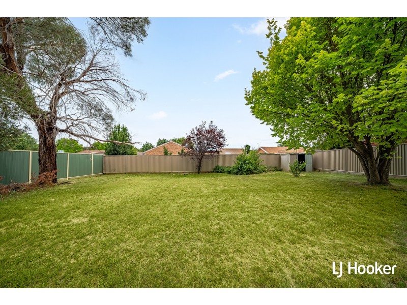 56 Clare Dennis Avenue, Gordon ACT 2906