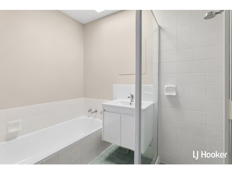 37 Chirnside Circuit, Kambah ACT 2902