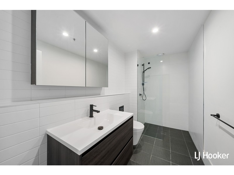 725/15 Bowes Street, Phillip ACT 2606