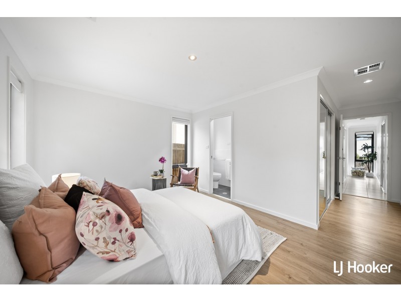 1/14 Bindel Place, Aranda ACT 2614