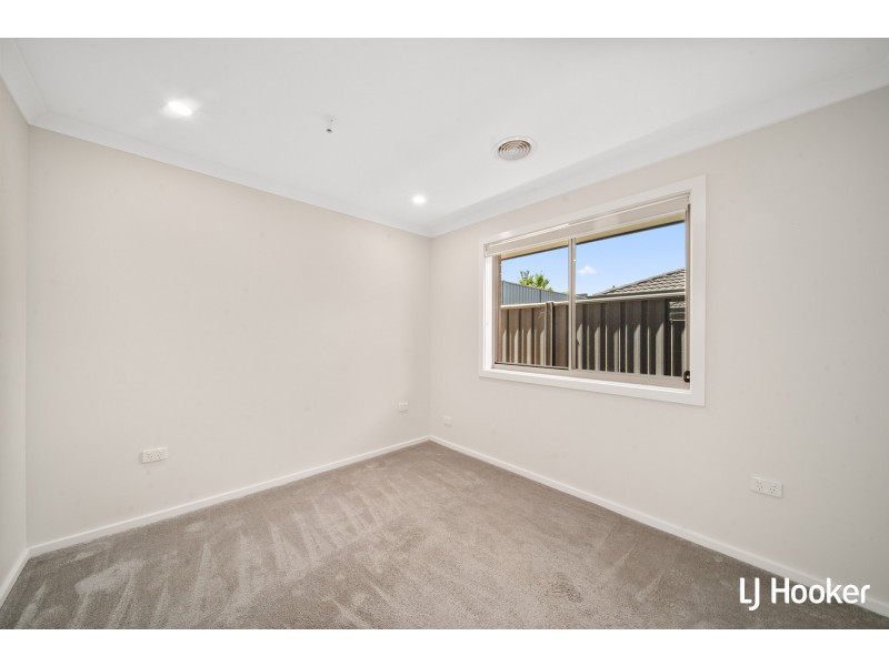 26 Lorraway Street, Holt ACT 2615