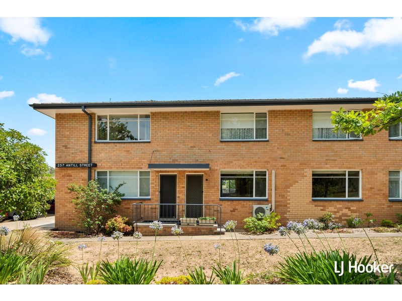 17/257 Antill Street, Watson ACT 2602