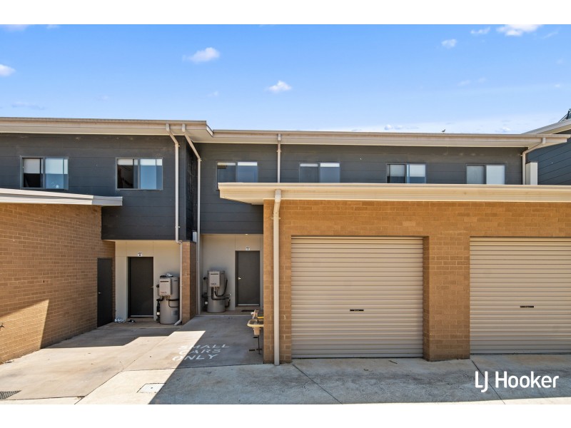 7/2 Pipeclay Street, Lawson ACT 2617