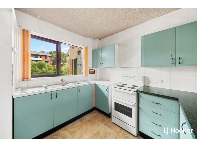 2/3 Bonrook Street, Hawker ACT 2614