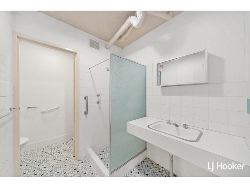 2/3 Bonrook Street, Hawker ACT 2614