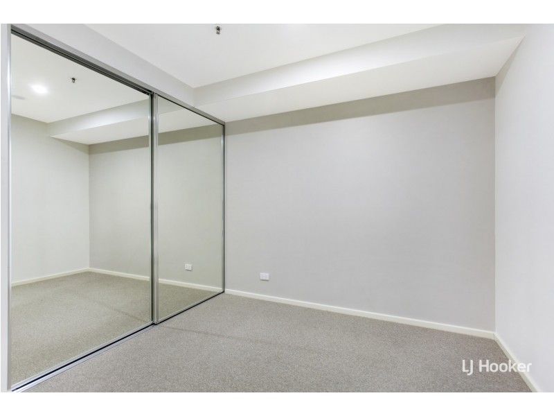 1113/120 Eastern Valley Way, Belconnen ACT 2617