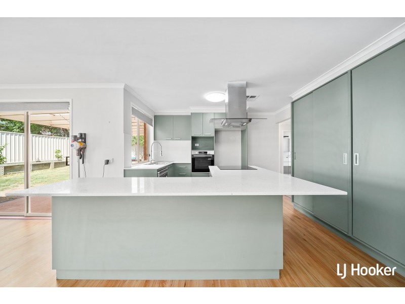 11 Lapsley Street, Dunlop ACT 2615