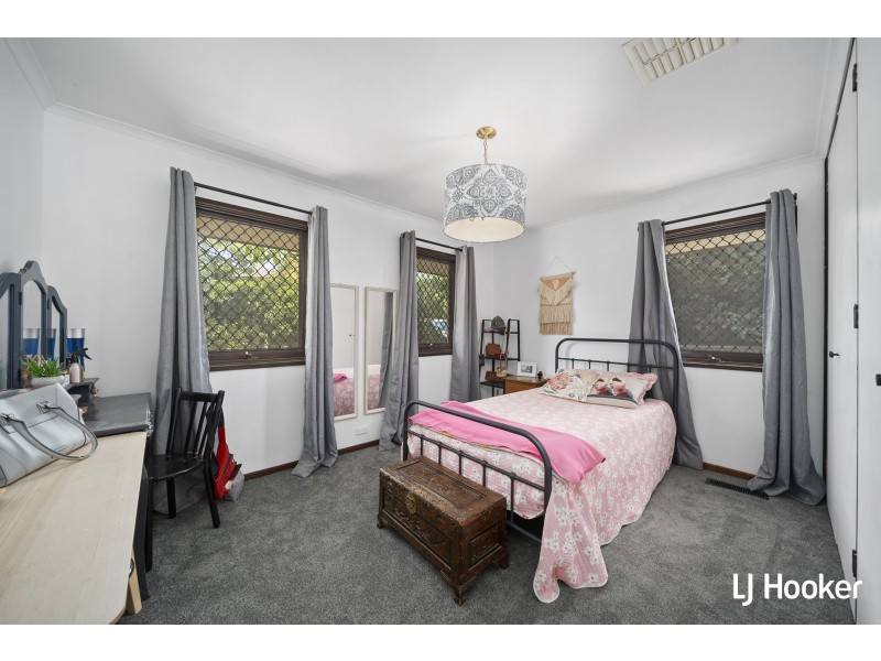 77 Solomon Crescent & 53 Dalley Crescent, Latham ACT 2615