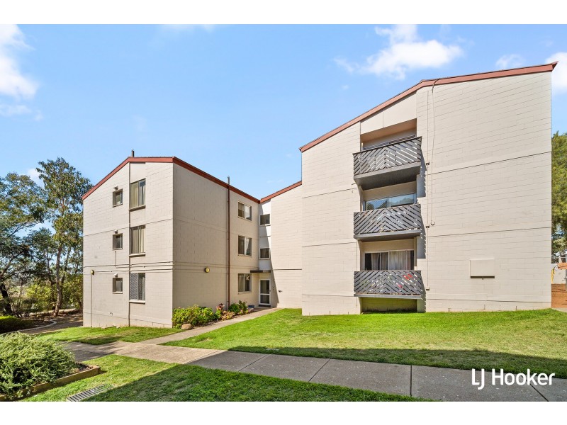 10/78 Hodgson Crescent, Pearce ACT 2607