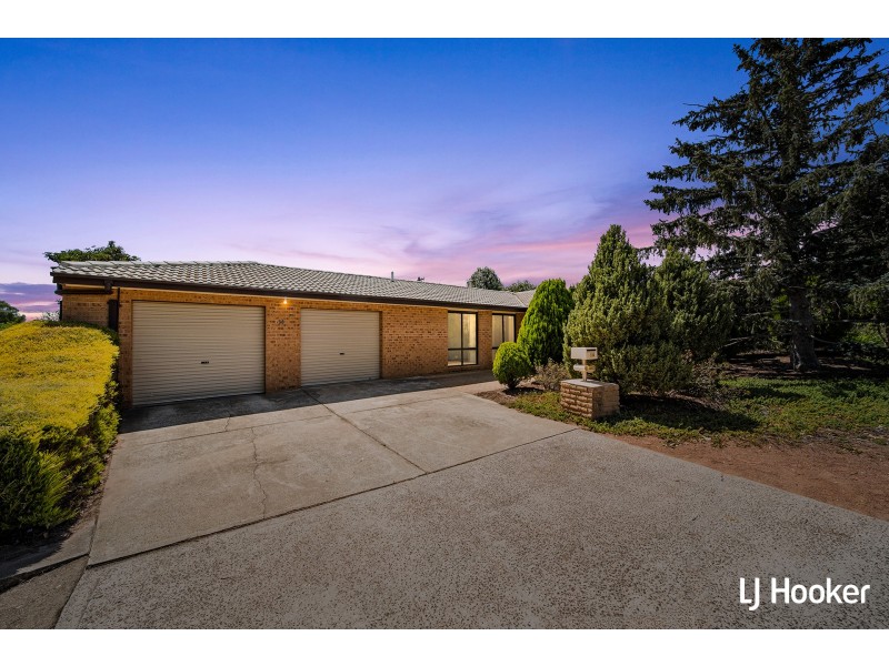 14 Bowley Place, Florey ACT 2615