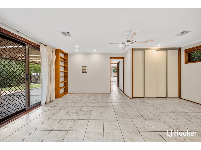 14 Bowley Place, Florey ACT 2615