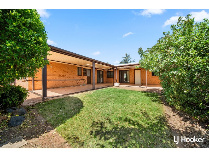 14 Bowley Place, Florey ACT 2615