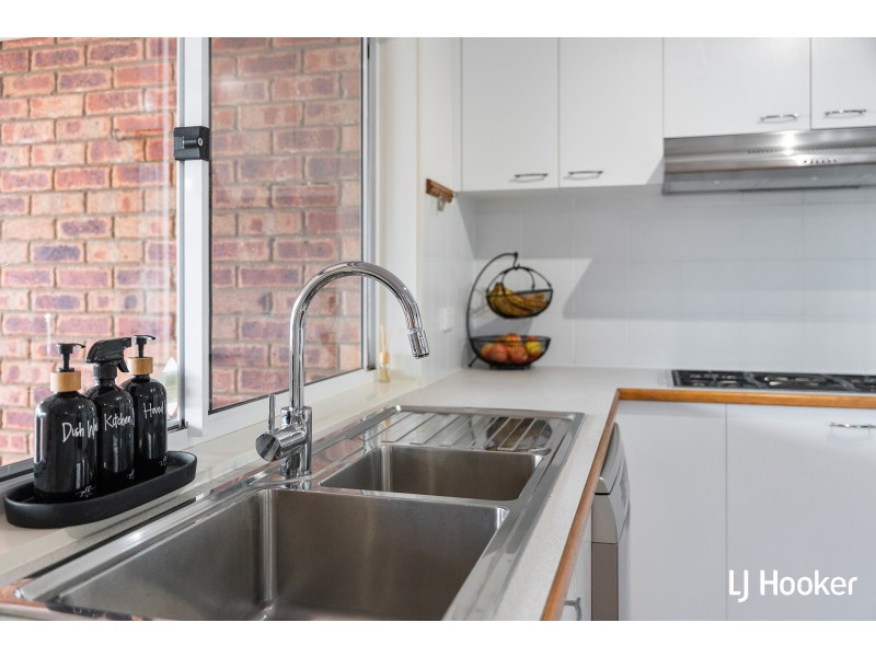 37 Thornhill Crescent, Dunlop ACT 2615