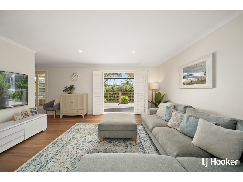 11 Fairley Crescent, Theodore ACT 2905