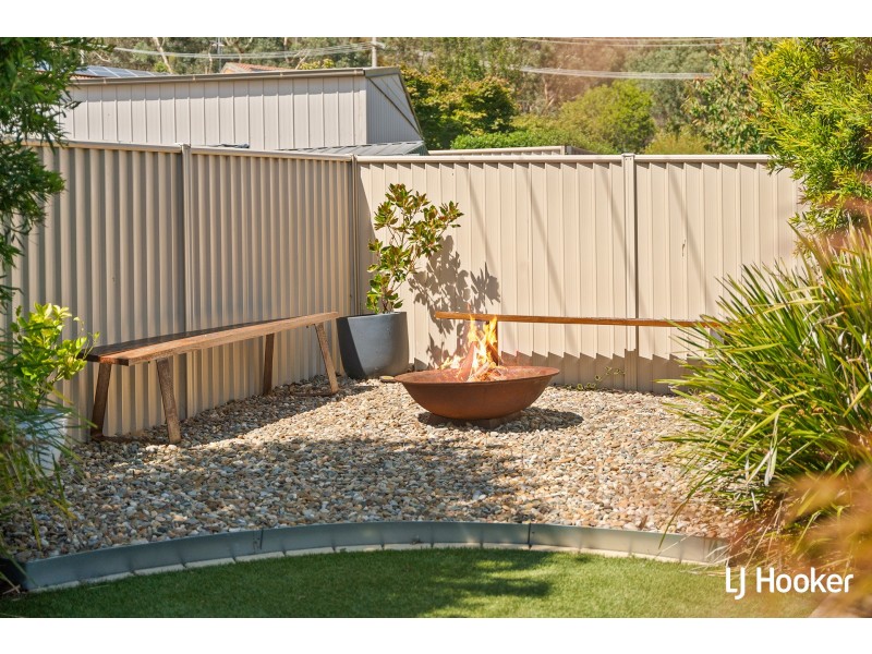 11 Fairley Crescent, Theodore ACT 2905