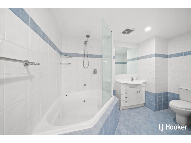 5/13 Chandler Street, Belconnen ACT 2617