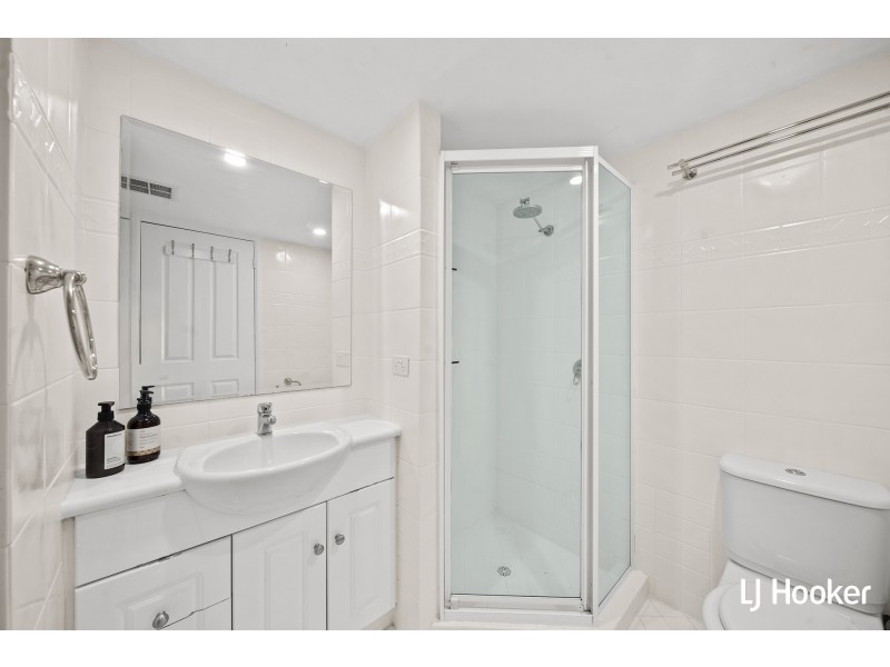 5/13 Chandler Street, Belconnen ACT 2617