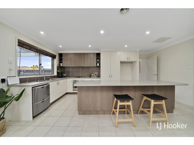 50 Henry Sutton Circuit, Dunlop ACT 2615