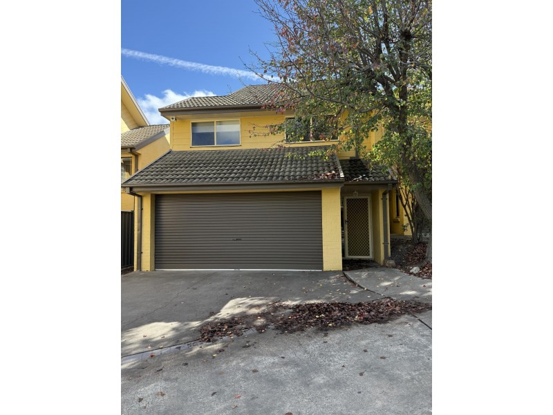 3/4 Tauss Place, Bruce ACT 2617