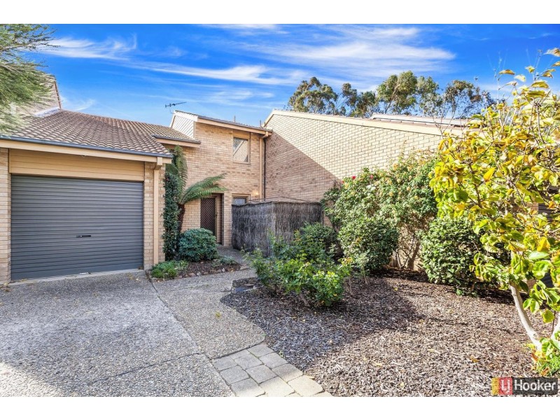 27 Strong Place, Belconnen ACT 2617