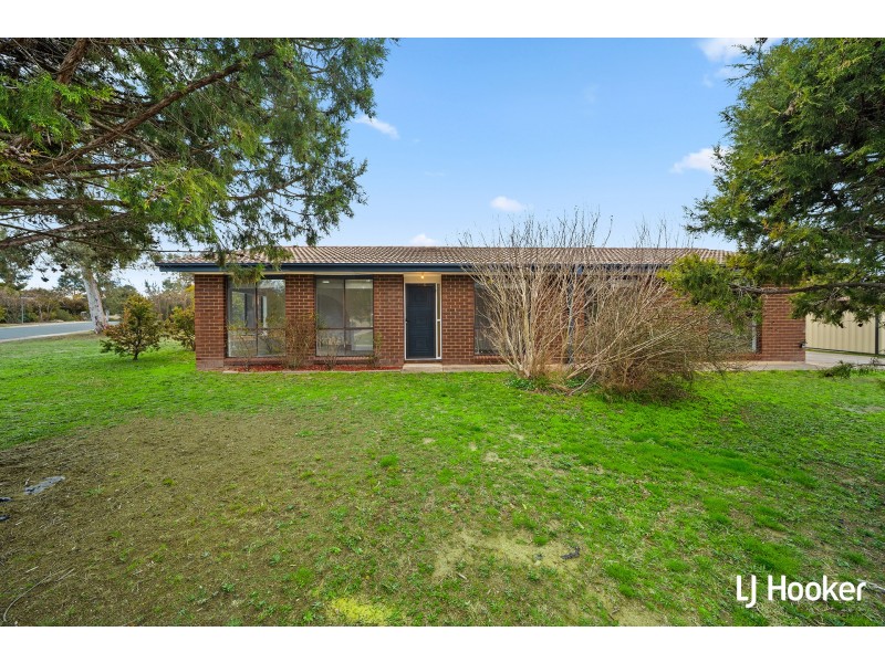 1 Hibbins Place, Latham ACT 2615