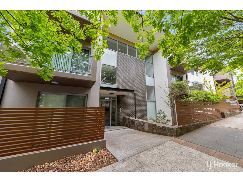 21/15 Mower Place, Phillip ACT 2606