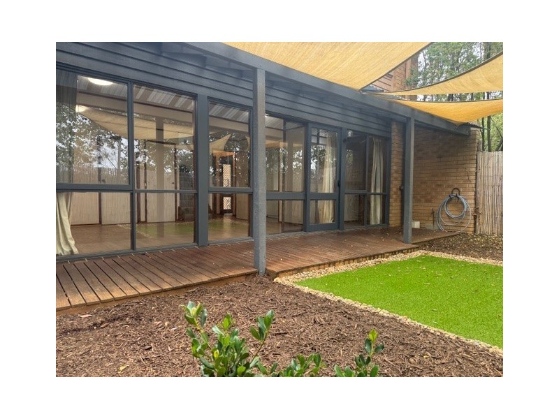 33 Strong Place, Belconnen ACT 2617