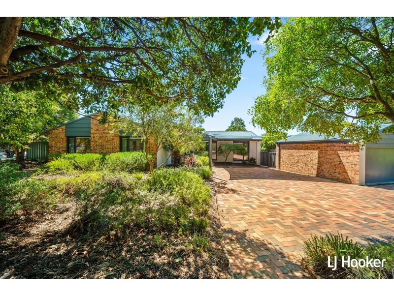 19 Boswell Crescent, Florey ACT 2615