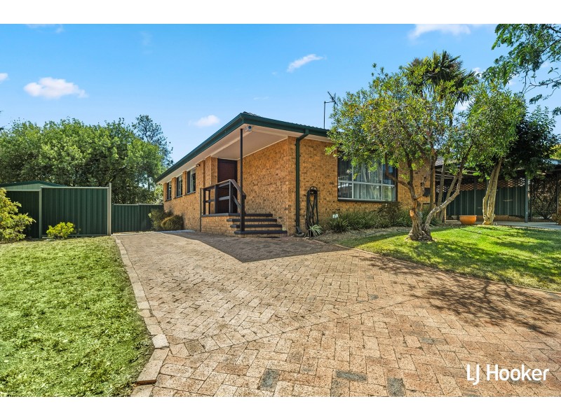 1 Tebbutt Place, Charnwood ACT 2615