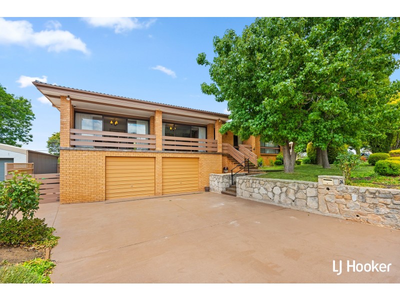 24 Pohlman Street, Latham ACT 2615