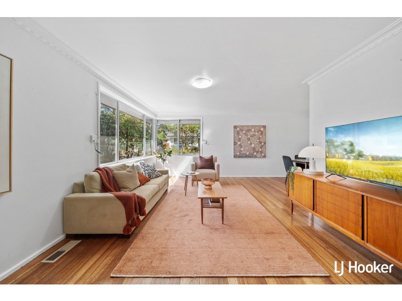 24 Fullagar Crescent, Higgins ACT 2615