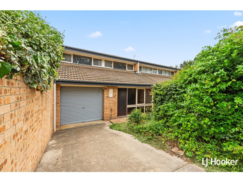 4 Cabena Court, Belconnen ACT 2617