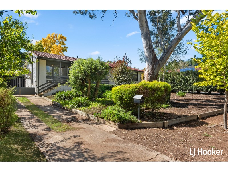 18 Denny Street, Latham ACT 2615